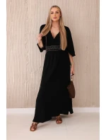 Mušelínové šaty s výšivkou v pase černý