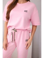 Dámská viskózová souprava s máslovým efektem s krátkým rukávem a kalhotami s ohrnutými nohavicemi světle růžová