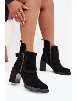 Kozačky z přírodního semiše na podpatku s přezkou Vinceza 91152 Černé Kozačky z přírodního semiše na podpatku s přezkou Vinceza 91152 Černé