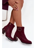 Semišové kotníčkové boty na podpatku s vyztuženým detailem Artiker 57C0016 bordó Semišové kotníčkové boty na podpatku s vyztuženým detailem Artiker 57C0016 bordó