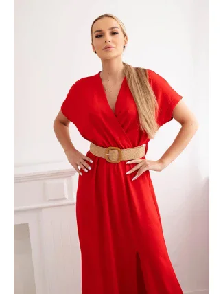 Dlouhé šaty s ozdobným páskem červené