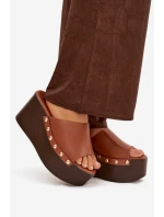 Dámské nazouváky na platformě s přezkami Camel Mareline