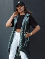 Dámská prošívaná vesta s kapucí dlouhá MERIS tmavě zelená FashionStreet TY4425 Dámská prošívaná vesta s kapucí dlouhá MERIS tmavě zelená FashionStreet TY4425