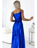 JULIET - Elegantní dlouhé dámské saténové šaty v chrpové barvě s výstřihem a rozparkem na noze 512-4
