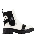 Zajímavé  kotníčkové boty bílé dámské na plochém podpatku