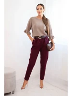Dámské viskózové kalhoty s páskem a zúženými nohavicemi bordové