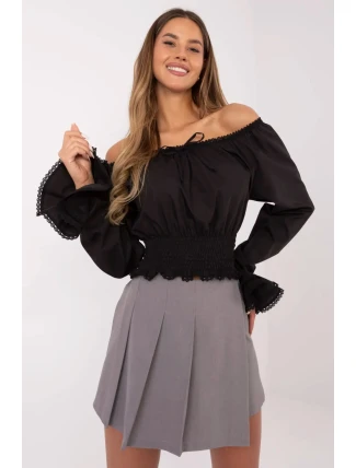 Kraťasy s sukňovou dolní částí model 209514 Italy Moda