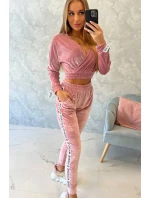Velurová souprava s nápisem Queen dark powder pink Velurová souprava s nápisem Queen dark powder pink