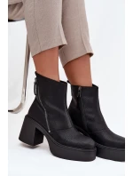 Kožené zateplené dámské kotníkové boty na sloupku a platformě Vinceza – černé