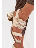 Kožené sandály na podpatku D&A CR61-3062 Béžové