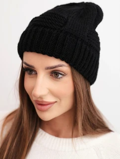 Dámská zimní čepice akrylová s ozdobným pletením K462 černá