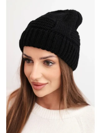 Dámská zimní čepice akrylová s ozdobným pletením K462 černá