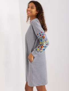 RV SK 8979 šaty.94P šedá