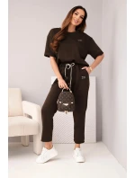 Dámský komplet viskózový s krátkým rukávem a kalhotami s ohrnutými nohavicemi hnědý