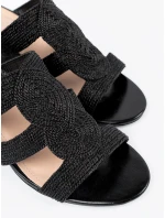 Zajímavé dámské  sandály černé na širokém podpatku