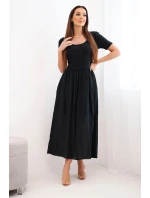 Dámské bavlněné midi šaty s krátkým rukávem a rozšířeným spodkem černá