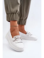 Lehké dámské kozačky z kůže na platformě bílé S.Barski LR590