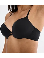 BODY MAKE-UP ILLUSION – hladká podprsenka s kosticí a lehkým polstrováním Triumph BODY MAKE-UP ILLUSION – hladká podprsenka s kosticí a lehkým polstrováním Triumph