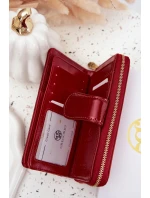 Lakovaná dámská peněženka se zlatým detailem Evlinne – červená