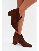 Dámské kotníkové boty na klínu s prošitím čokoládové Darlisse