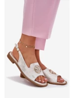 Dámské Sandály Na Plochém Podpatku S Ozdobou S.Barski KV51-002 Stříbrné Dámské Sandály Na Plochém Podpatku S Ozdobou S.Barski KV51-002 Stříbrné