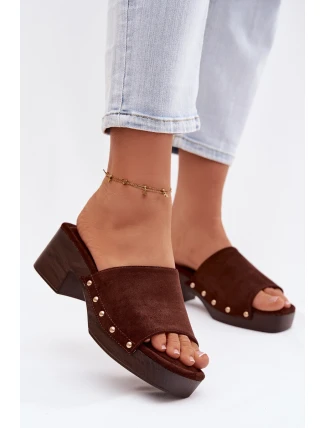 Dámské pantofle na platformě se zlatými sponami čokoládové Davessa