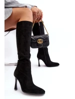 Zateplené dámské kozačky na vysokém podpatku černé Isot