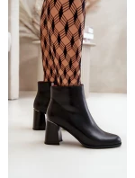 Hladké dámské boty na podpatku z eko kůže zateplené černé Milisea Hladké dámské boty na podpatku z eko kůže zateplené černé Milisea