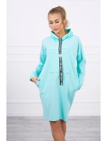 Mátové šaty s kravatou Mátové šaty s kravatou