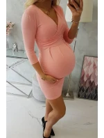 Přiléhavé šaty s výřezem pod poprsím lososem Přiléhavé šaty s výřezem pod poprsím lososem