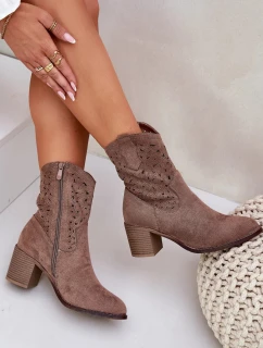 Dámské kožené kotníkové boty ve western stylu na podpatku S.Barski – hnědé