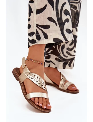 Dámské kožené sandály na plochém podpatku Zazoo 3688 zlaté Dámské kožené sandály na plochém podpatku Zazoo 3688 zlaté