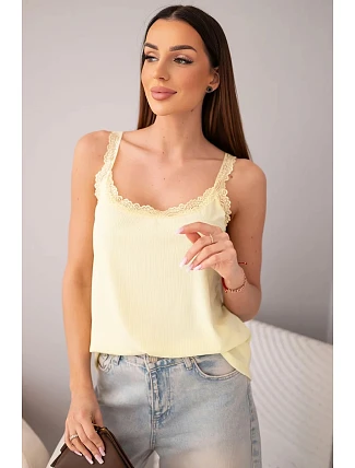 Dámská halenka na ramínka s krajkovým zakončením žlutá Dámská halenka na ramínka s krajkovým zakončením žlutá