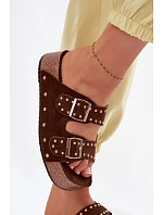 Dámské pantofle s přezkami a háčky Čokoládové Ledira