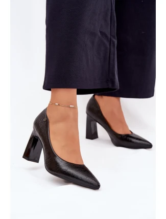Dámské lodičky na podpatku Vinceza 62252 černé
