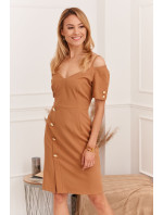 Elegantní šaty s karamelovým carmen výstřihem