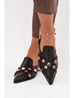 Kožené dámské nazouváky s ozdobnými pásky D&A CR61-3058 Černé