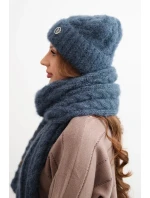 Dámská souprava čepice a šály s žebrovaným vzorem s ozdobou jeansový