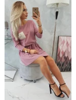 Šaty s flitrovou kapsou tmavě růžové