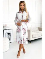 449-6 CARLA Plisované midi šaty s knoflíky a dlouhými rukávy - ROSES na bílém pozadí 449-6 CARLA Plisované midi šaty s knoflíky a dlouhými rukávy - ROSES na bílém pozadí