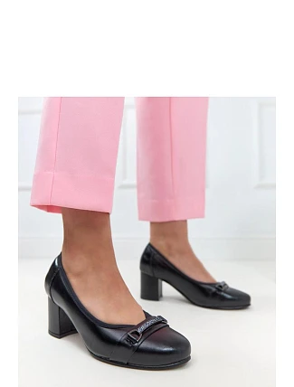 Lodičky na sloupku model 226024 Solea Lodičky na sloupku model 226024 Solea