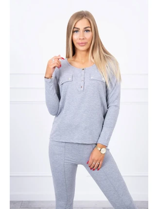 Sada s knoflíkovým výstřihem šedé barvy Sada s knoflíkovým výstřihem šedé barvy