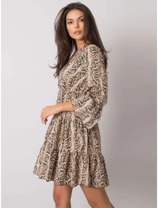 Šaty DHJ SK 8777B 1.11P černá a béžová Šaty DHJ SK 8777B 1.11P černá a béžová