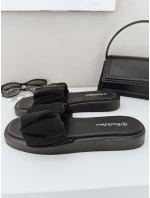 CHICLOVE dámské žabky černé FashionStreet ZY1000