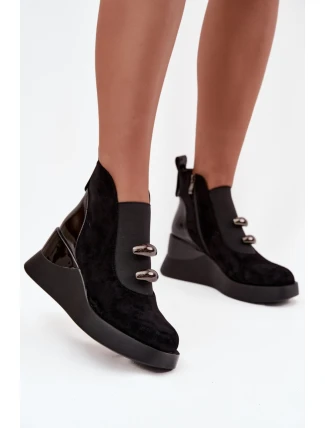 Boty na klínovém podpatku model 220505 Step in style Boty na klínovém podpatku model 220505 Step in style