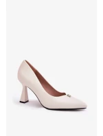 Elegantní dámské lodičky na rozšířeném jehlovém podpatku Vinceza – béžové Elegantní dámské lodičky na rozšířeném jehlovém podpatku Vinceza – béžové