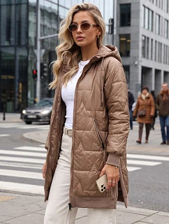 Dlouhá dámská prošívaná bunda s kapucí v barvě kamelové, FashionStreet TY5811
