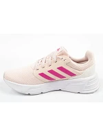 Adidas dámské sportovní boty Galaxy 6 W na běhání – pohodlné a lehké Adidas dámské sportovní boty Galaxy 6 W na běhání – pohodlné a lehké