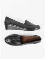 Exkluzívní černé polobotky dámské na klínku Exkluzívní černé polobotky dámské na klínku