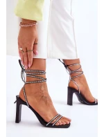 Elegantní vázané sandály s kamínky černé Nessy